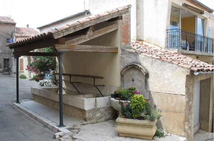 lavoir-rians-1.png