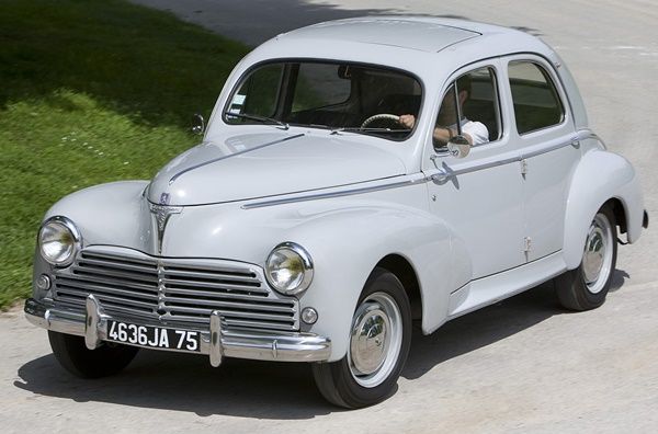 voiture-peugeot203-annee-1948.jpg